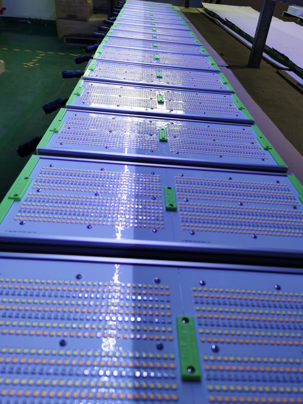 yp街机游戏光电的ＳＭＤＬＥＤ用于公司自产的植物生长灯